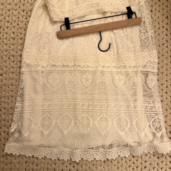 FARM Rio White Lace Midi Skirt - Picture 6 of 7